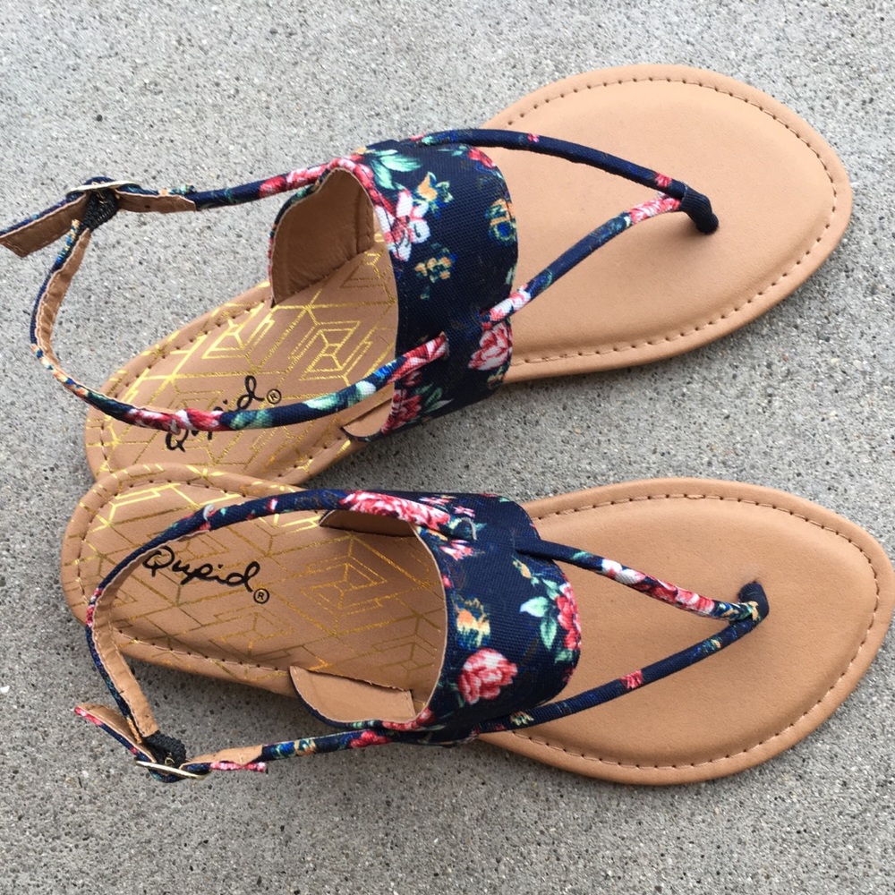 Qupid Denim & Floral Thong Sandals, buckle strap - Picture 3 of 4